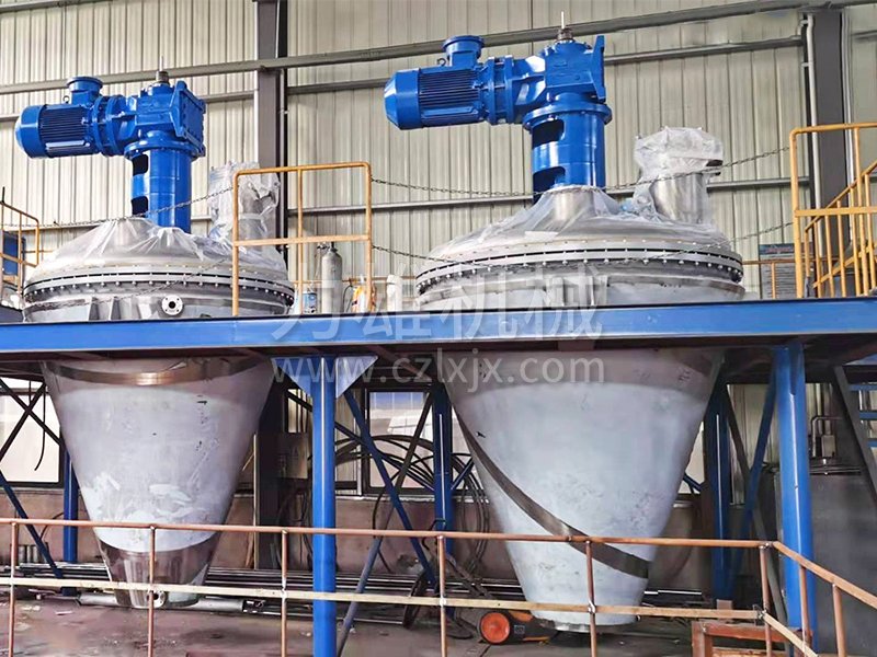 錐形螺帶真空干燥機(jī)客戶現(xiàn)場(chǎng)